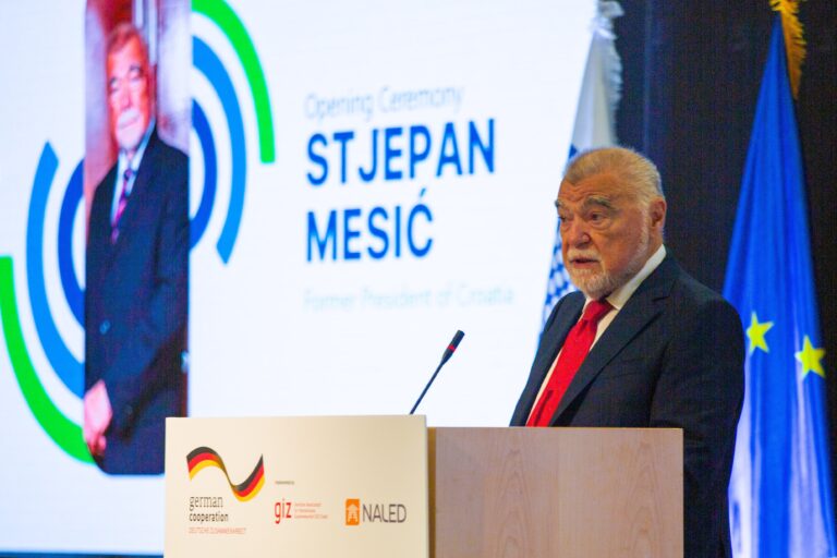 Mesić: The entire region of the Western Balkans should be admitted to the EU 